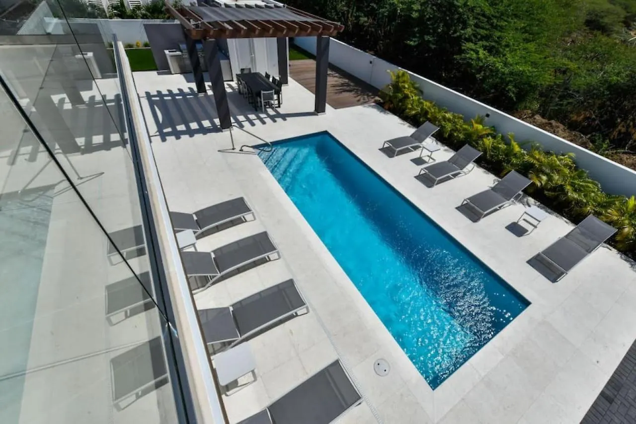 New 3Br 2Ba Modern Oasis 3-Min To Eagle Beach Palm Beach